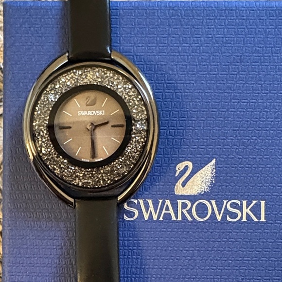 Swarovski Elegant Women\'s Watch main image 7